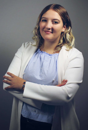 Katja Ošina, Inhaberin von Nähen mit Liebe Änderungsschneiderei & Trachtenboutique